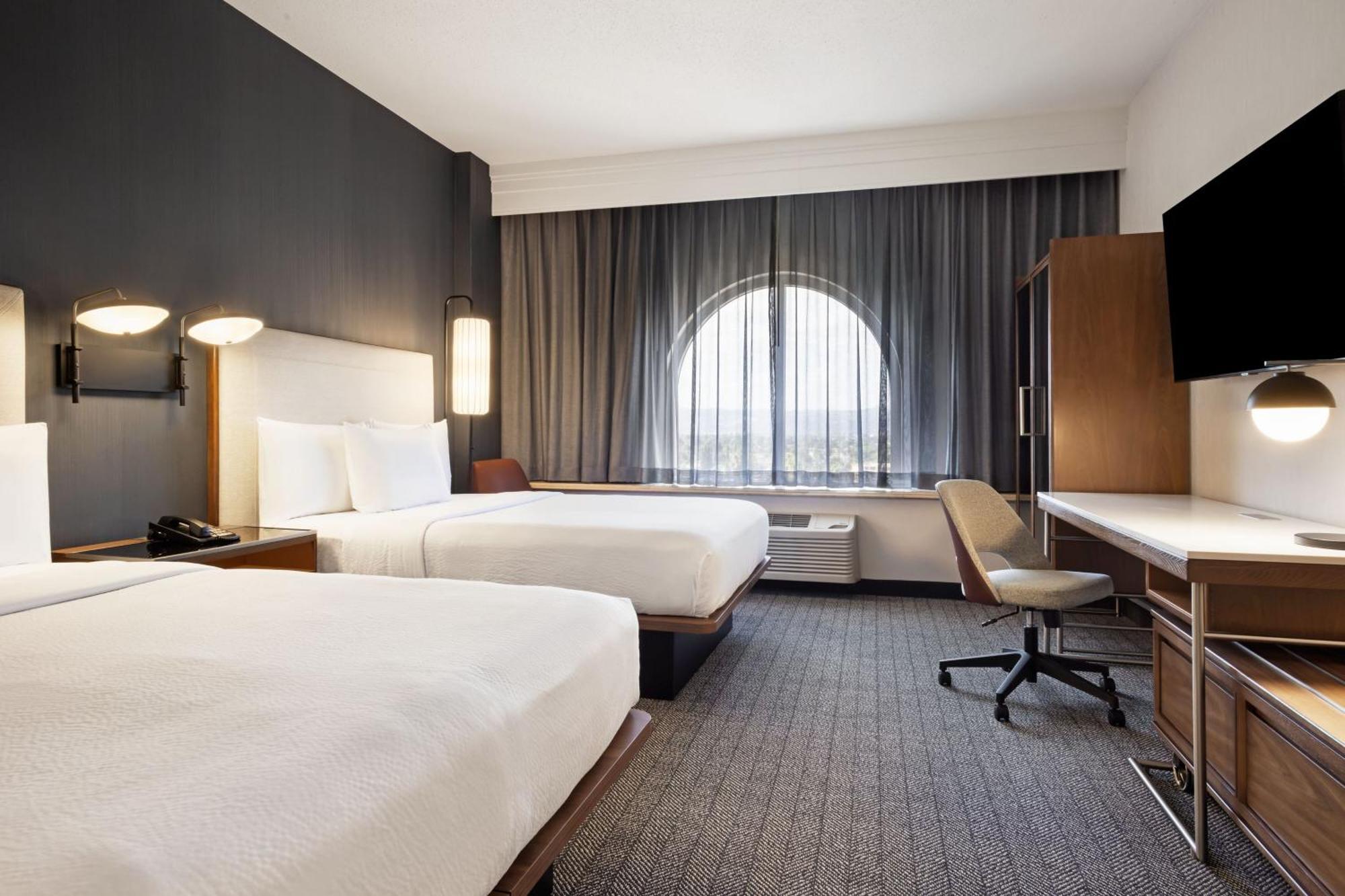 Hotel Courtyard By Marriott Baldwin Park Zewnętrze zdjęcie